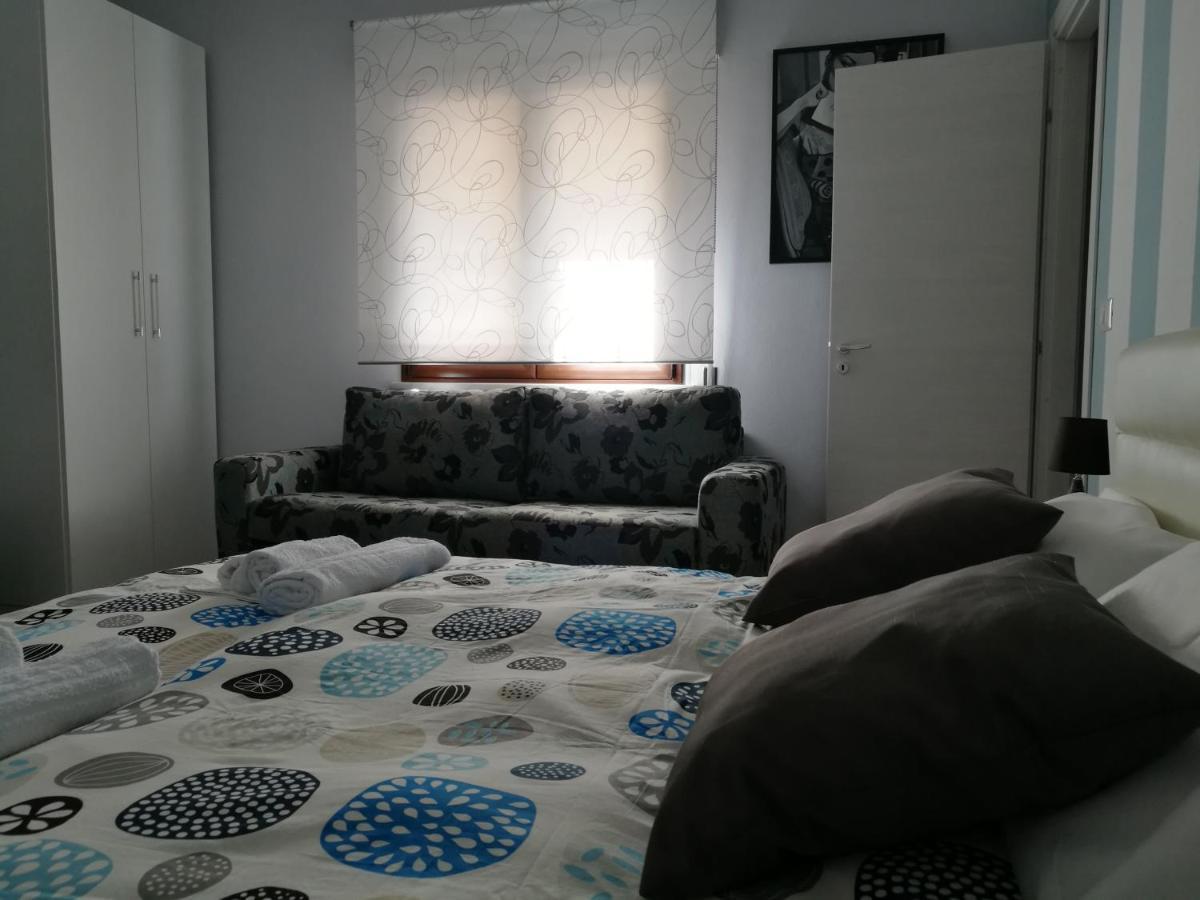 B&B A Casa Dell'Artista Кастельдачча Экстерьер фото