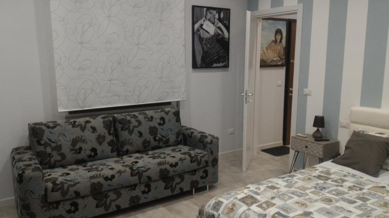 B&B A Casa Dell'Artista Кастельдачча Экстерьер фото