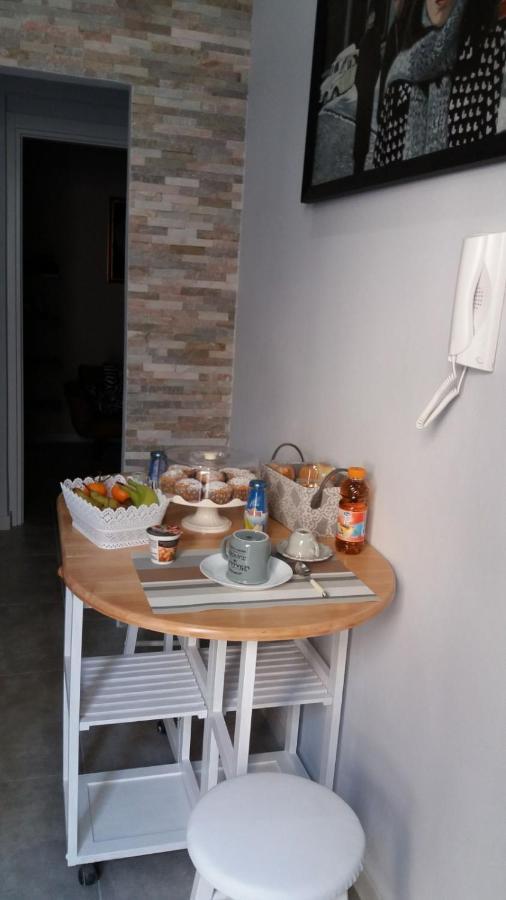 B&B A Casa Dell'Artista Кастельдачча Экстерьер фото