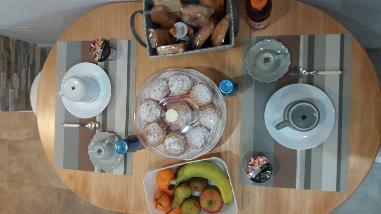 B&B A Casa Dell'Artista Кастельдачча Экстерьер фото