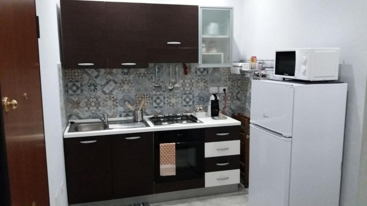 B&B A Casa Dell'Artista Кастельдачча Экстерьер фото