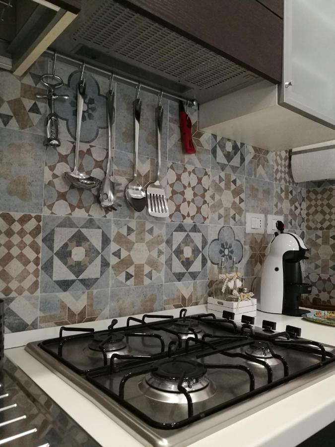B&B A Casa Dell'Artista Кастельдачча Экстерьер фото